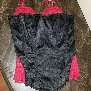 Frederick's of Hollywood Red/black corset